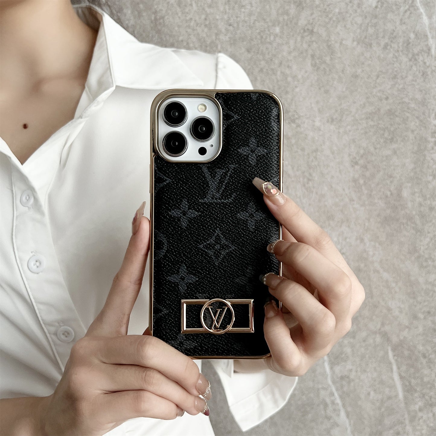 LV Circle Monogram Canvas Leather Premium Electroplating Apple iPhone Case