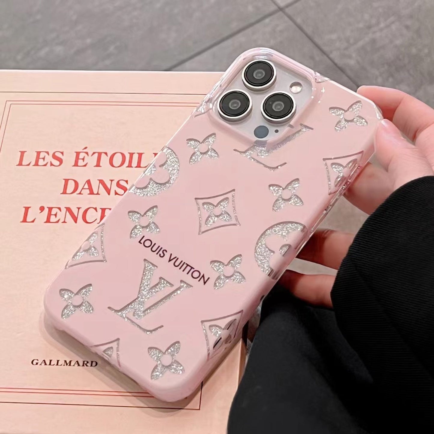 LOUIS VUITTON COVER FOR APPLE IPHONE