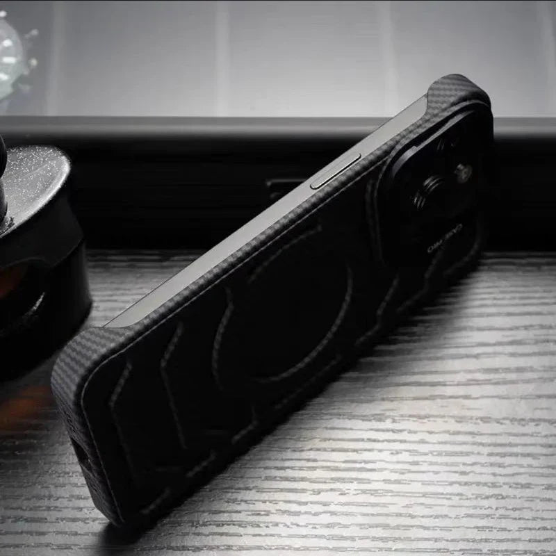 Luxury Carbon Fiber Texture Magnetic Phone Case For iPhone 16 15 14