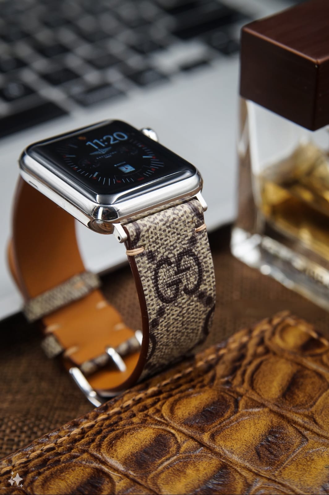 GG CLASSIC LUXURY IWATCH STRAP